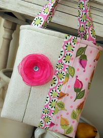 Lil' Girl Springtime Tote Sewing Tutorial